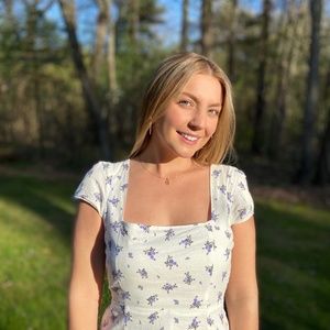 Meet your Posher, Cara